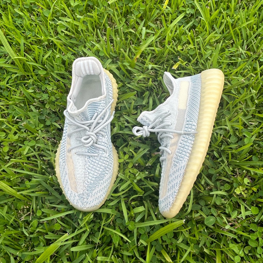 Adidas Yeezy Boost 350 V2 Cloud White Non-Reflective Size 9